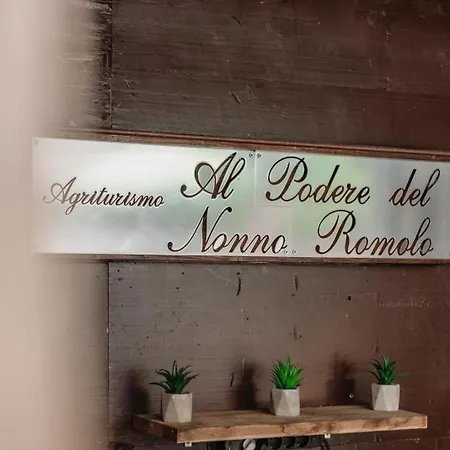 Al Podere Del Nonno Romolo Gospodarstwo agroturystyczne *